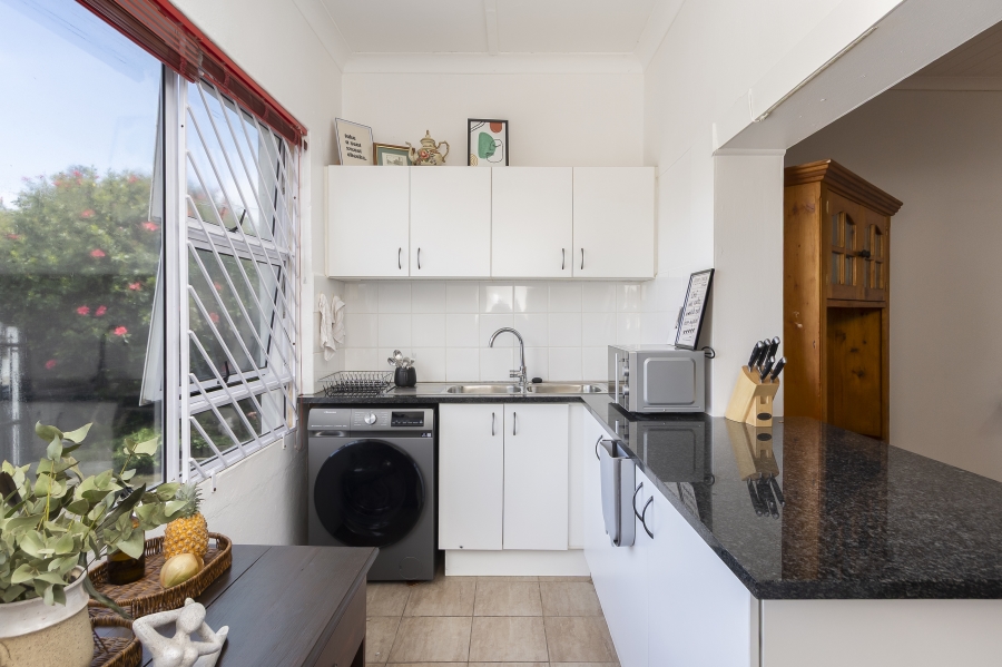 3 Bedroom Property for Sale in Lochnerhof Western Cape